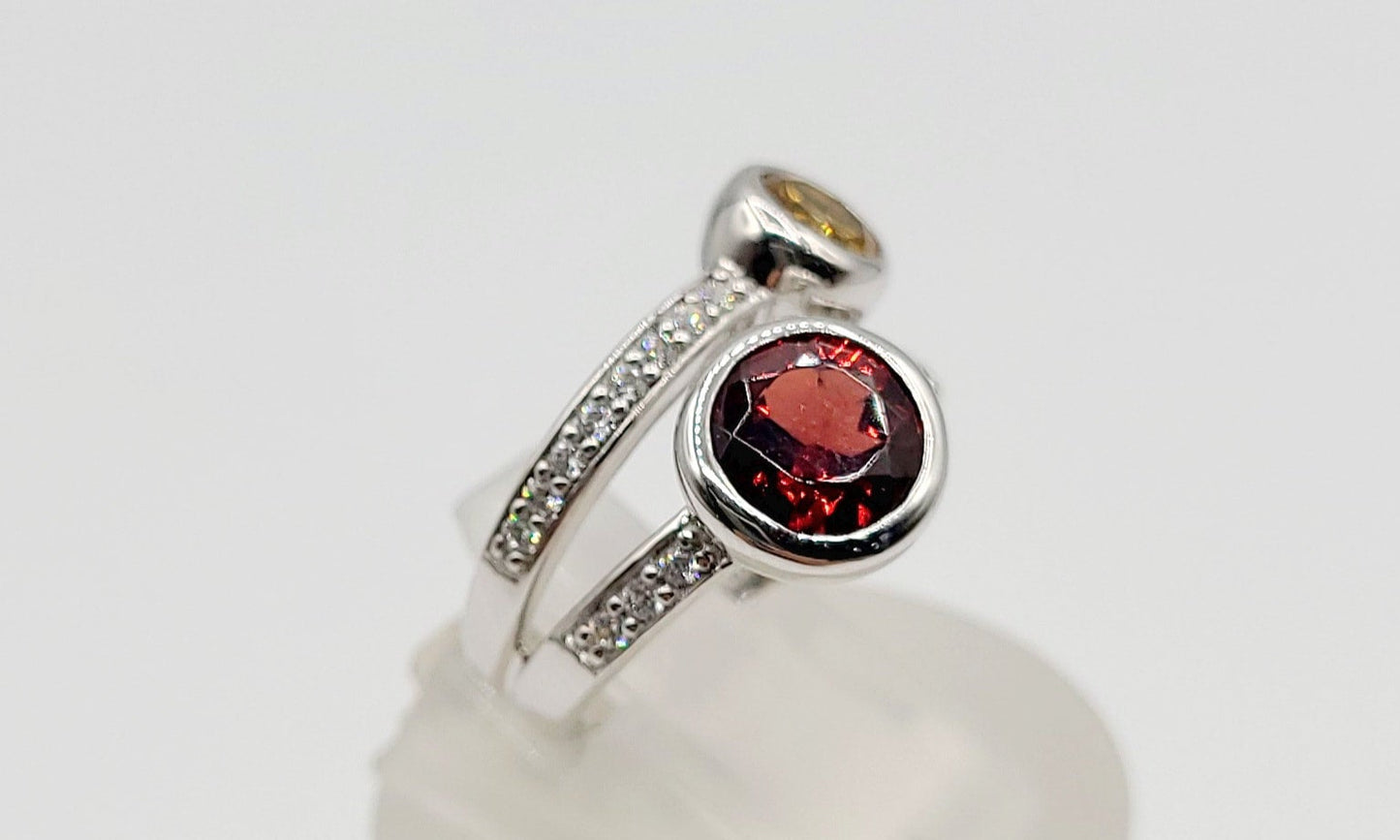 Silver 925 Genuine Garnet and Citrine Stone Ring