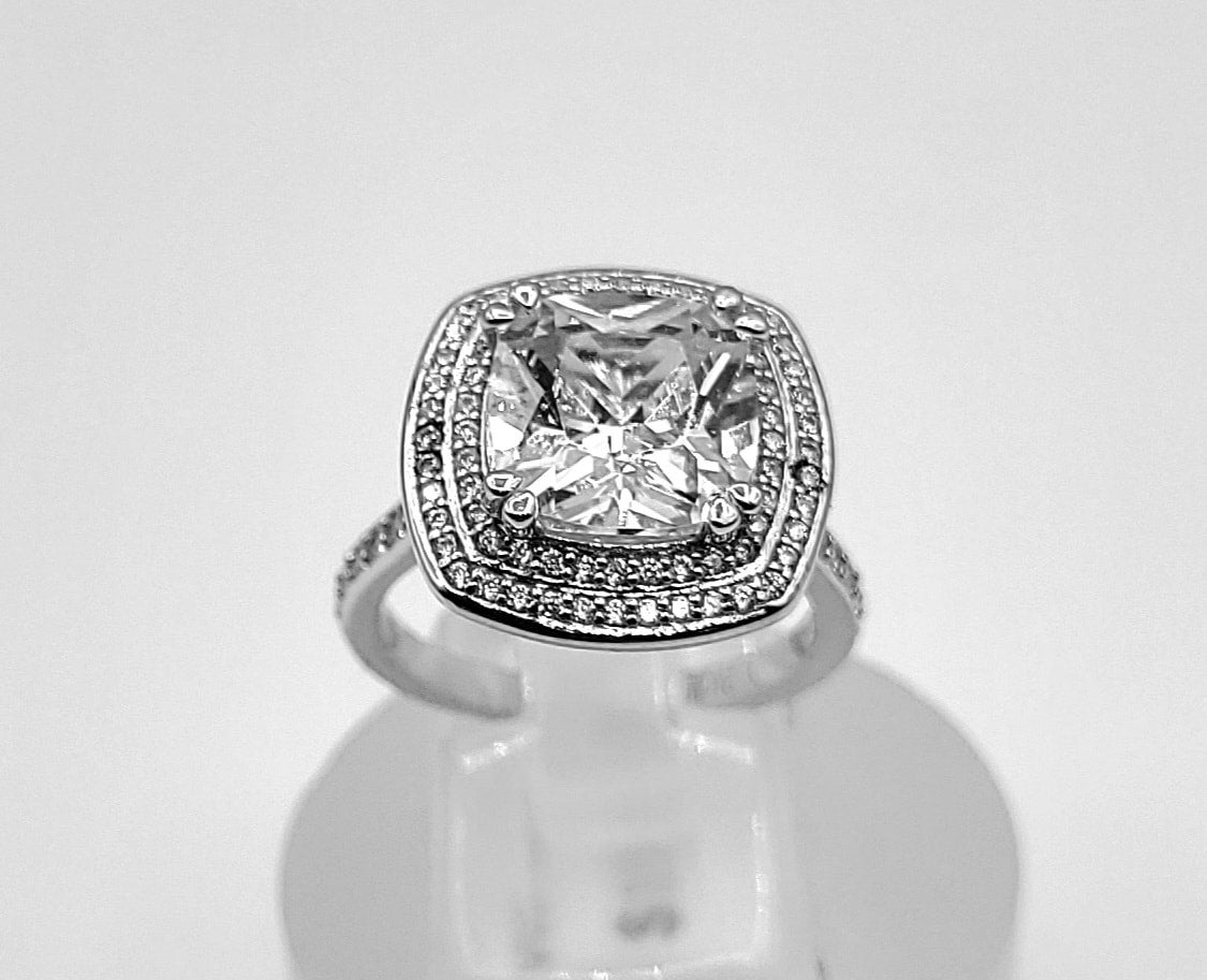 Sterling Silver 85pcs Cubic Zirconia Ring