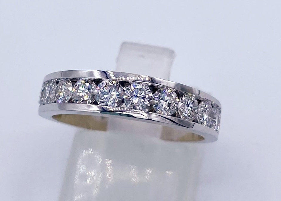 14k White Gold Lab Grown Diamond 1.00ctw Band