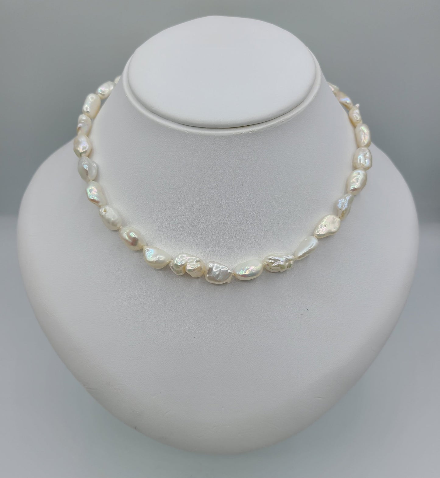 Freshwater Pearl 18" with Gold Filled Clasp