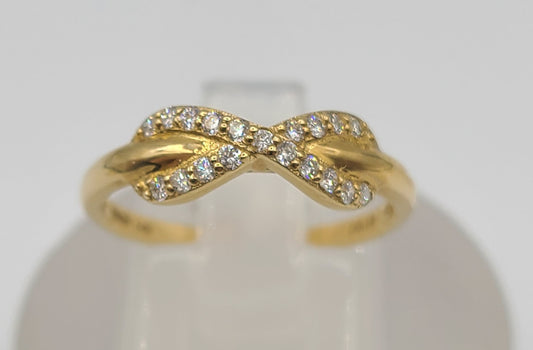 14k Yellow Gold Diamond .19cttw Infinity Ring