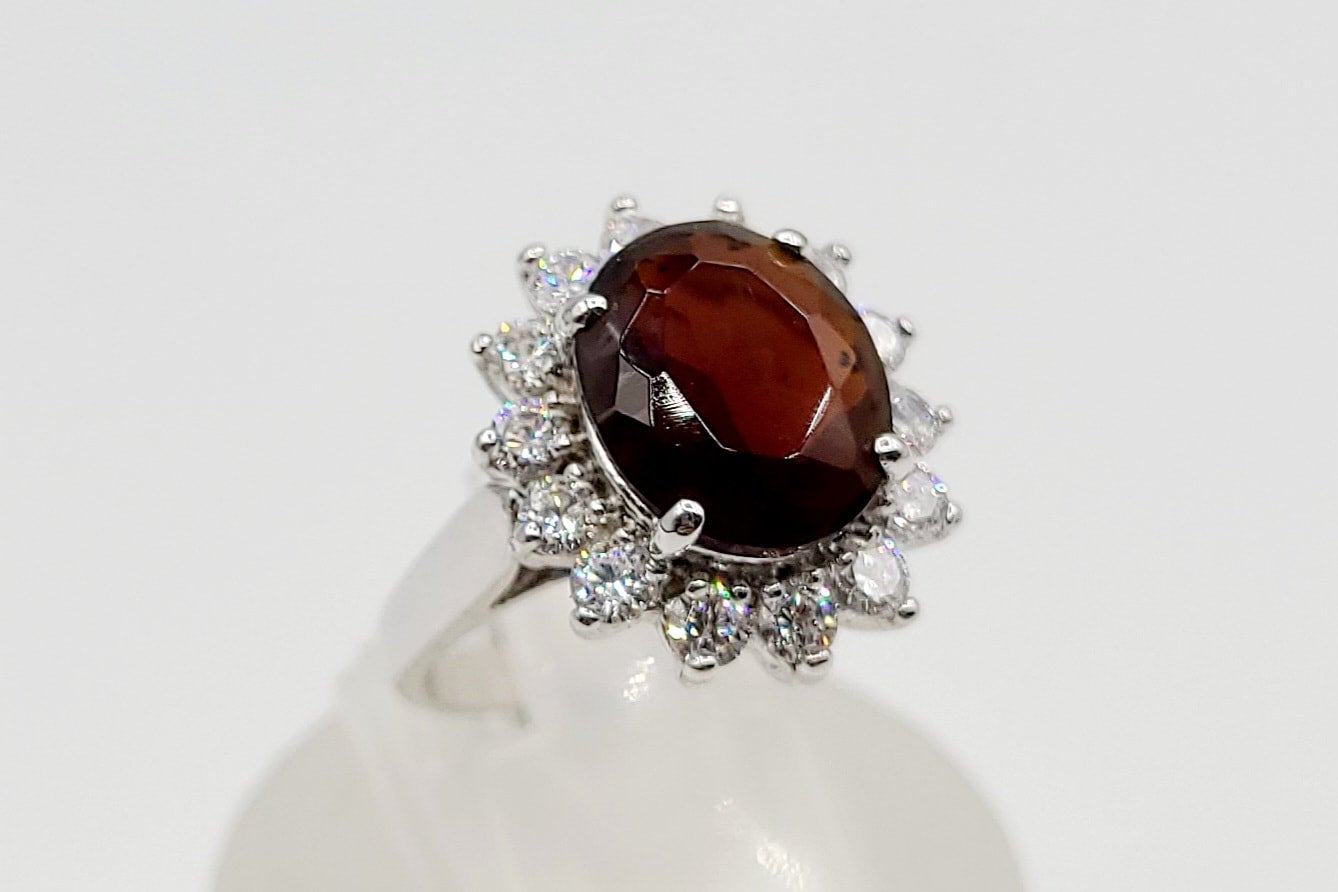 Silver 925 Cubic Zirconia /Garnet Ring