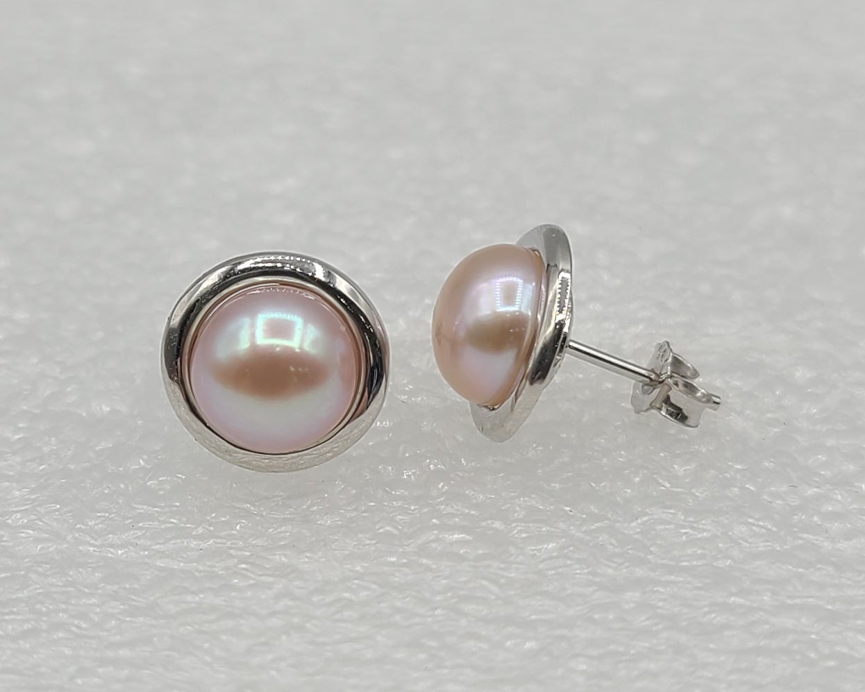14kw Button Pearl Stud Earrings