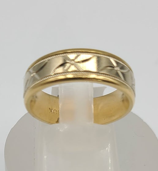 10k 2 Tones Design Wedding Band