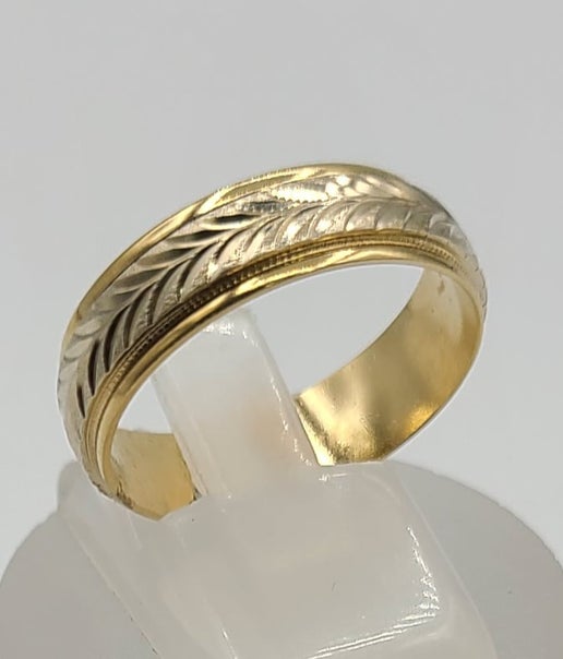 10k 2 Tones Diamond Cut 6mm Wedding Band