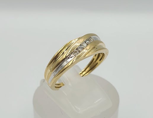 10k Diamond .15cttw Band, Size 10