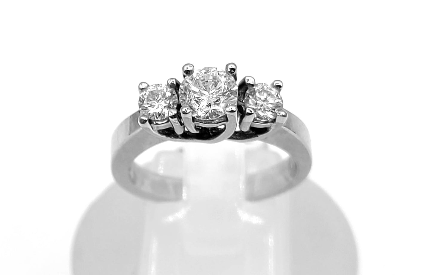 18k White Gold Diamond Ring 1.03cttw