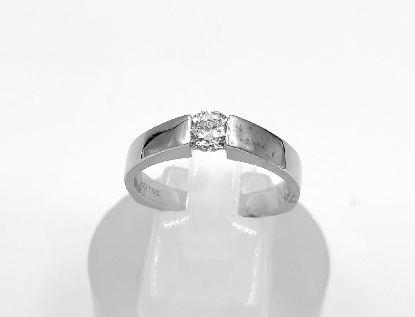 14k White Gold Heart and Arrow Diamond .47ct SI1 FG Engagement Ring